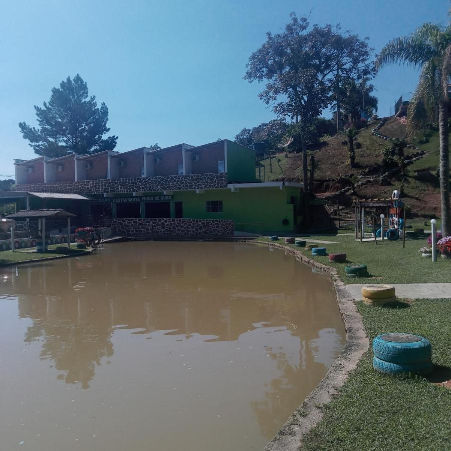 Pesqueiro Restaurante E Pousada Pingo De Ouro Пиедади Екстериор снимка